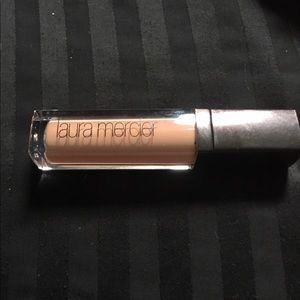 Laura Mercier Color Correcting Eye Primer in Peach